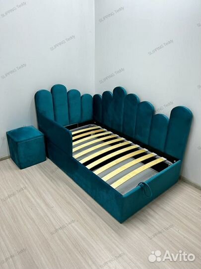 Детская кровать с мягкими бортиками