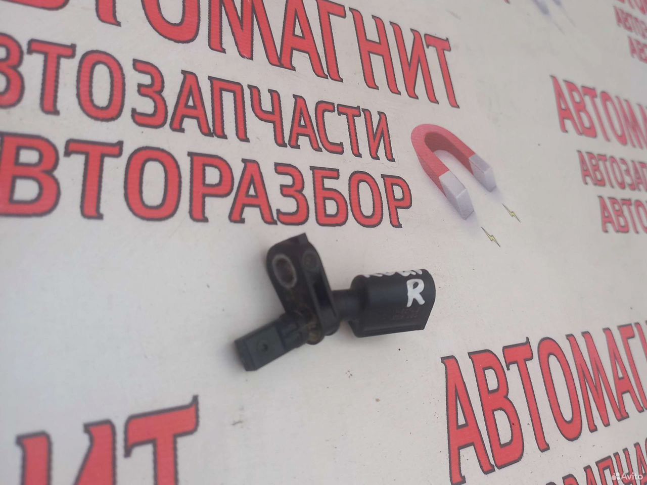 Датчик абс передний правый Шкода Кодиак 16-23