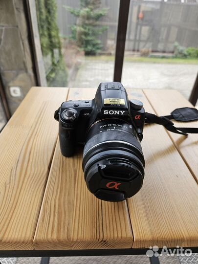 Зеркальный фотоаппарат Sony Alpha SLT-A35