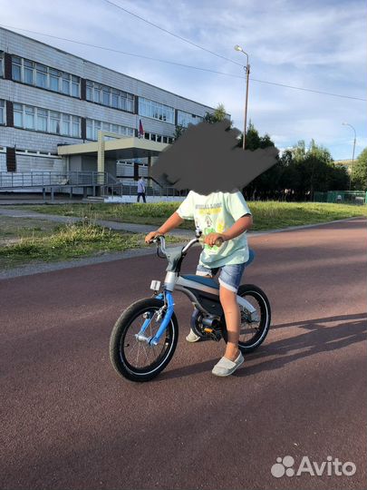 Беговел-велосипед BMW