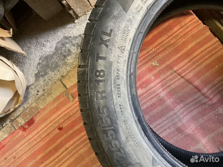 Continental Conti.eContact 255/55 R18