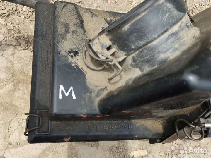 Корпус воздушного фильтра форд Мондео 2