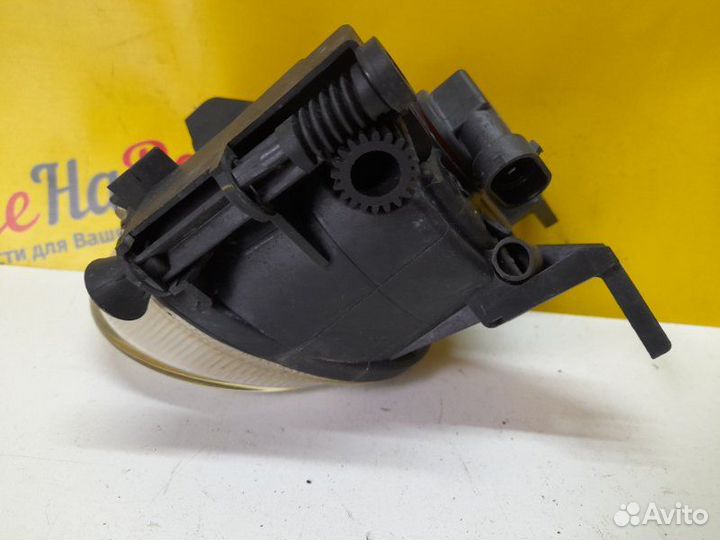 Птф противотуманная фара передний правый Audi A4