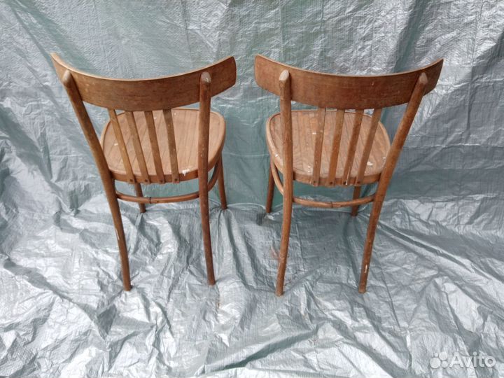 Старинные венские стулья