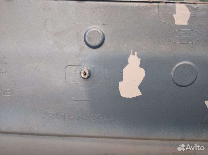 Накладка крышки багажника Ford Mondeo 4 2007-2011