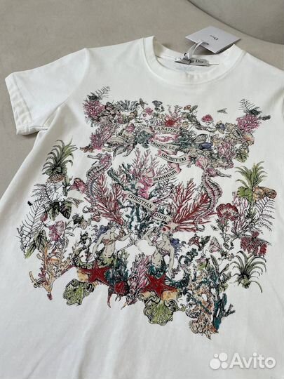 Футболка женская christian dior