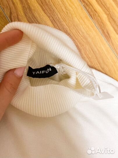 Водолазка женская Taifun 48 размер новая