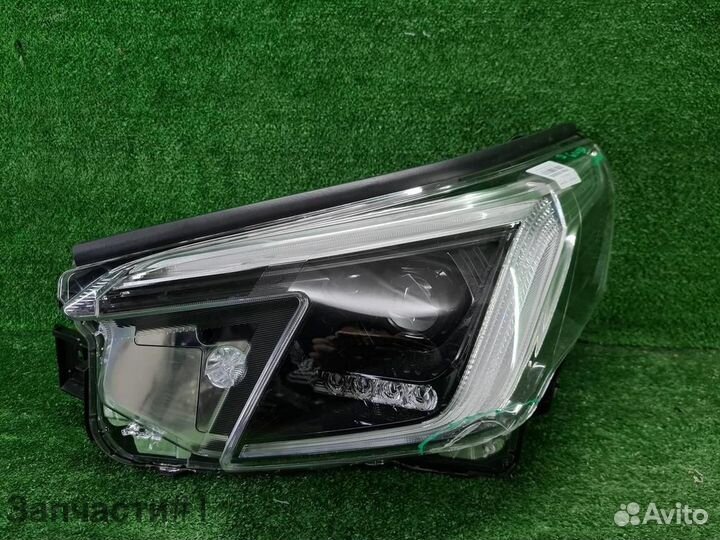 Битая Фара левая Subaru Forester 5 SK (2021-н.в.) LED