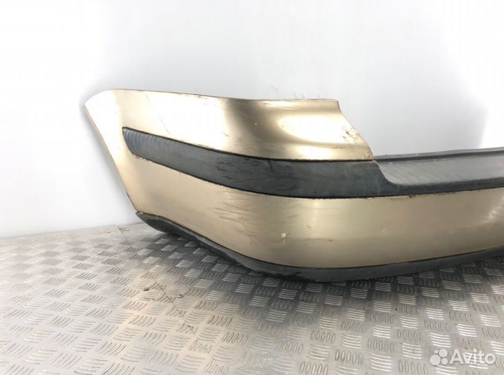 Бампер 1J9807421 Volkswagen Golf 4 (1997-2005)