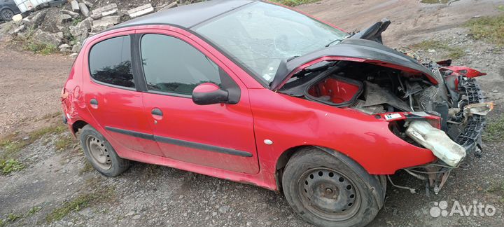 Разбор peugeot 206