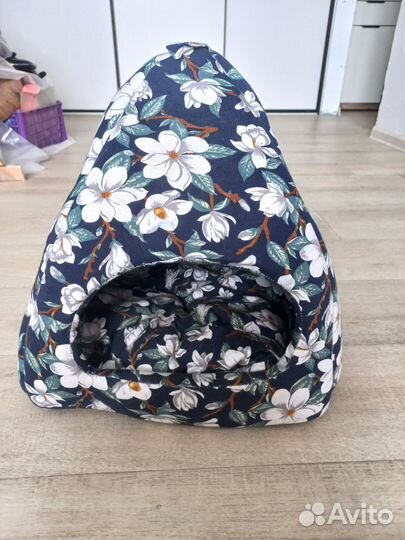 Лежанка домик для кошек