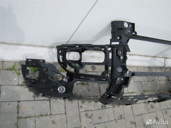 Land Rover Defender бампер передний 2019+