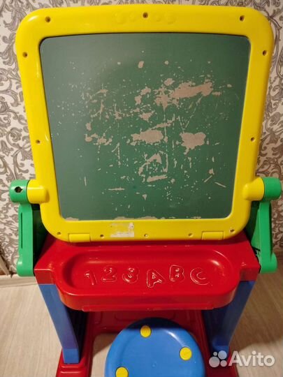 Детский стол и стул