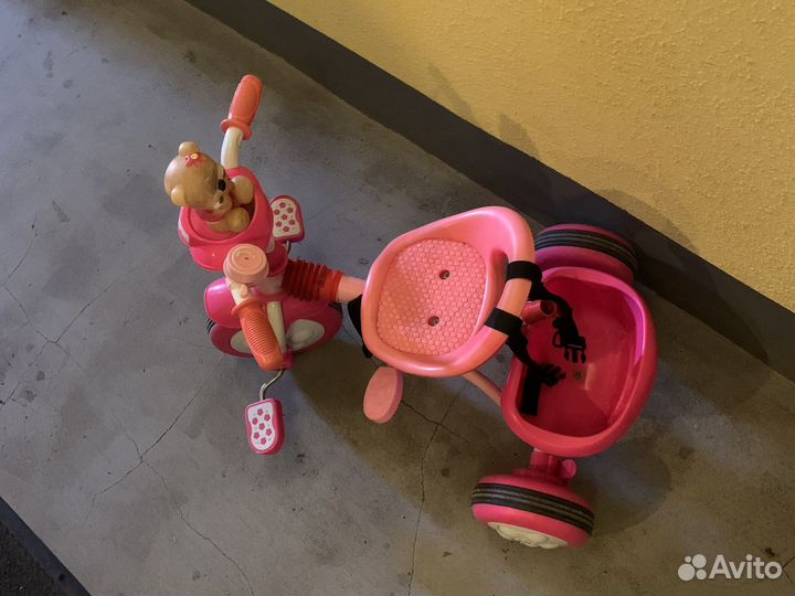 Трехколесный велосипед