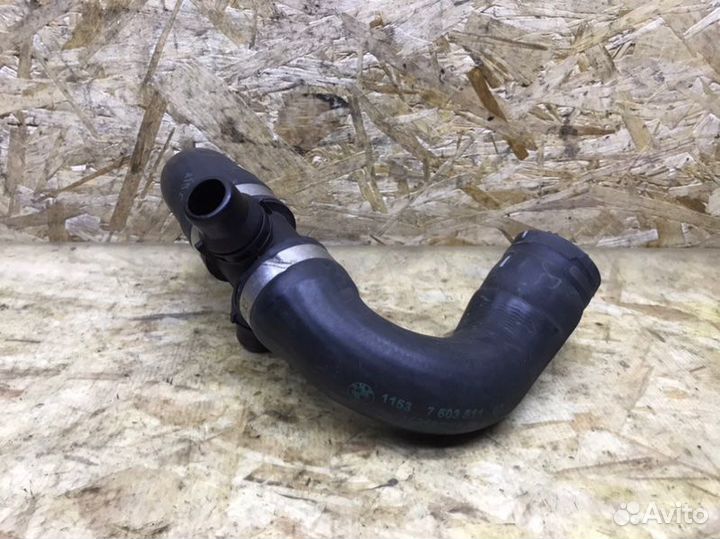 Патрубок системы охлаждения Bmw 3-Series F30 2.0