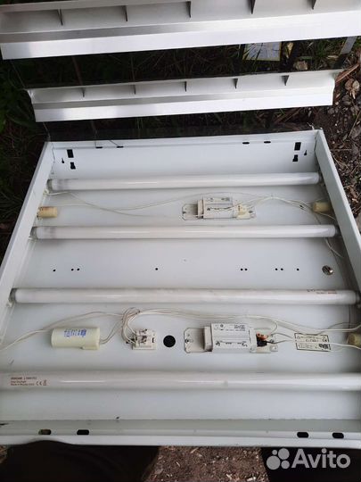 Светильник потолочный