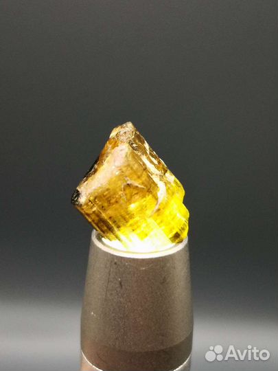 Турмалин в боксе, зеленый. Малхан