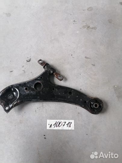 Рычаг передний правый Lexus RX350 RX450h RX270 XL1