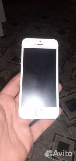 iPhone 5S, 16 ГБ