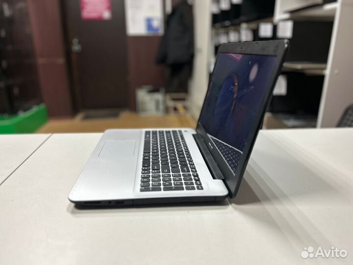 Игровой ноутбук Core i7/NVidia-2Gb/DDR3-12/SSD/HDD