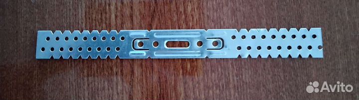 Уголок металлический