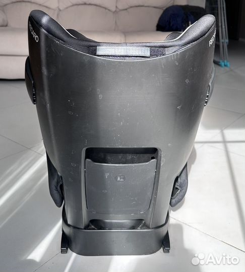 Автокресло Recaro Optiafix
