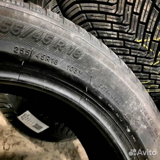 Michelin CrossClimate 255/45 R18 103Y