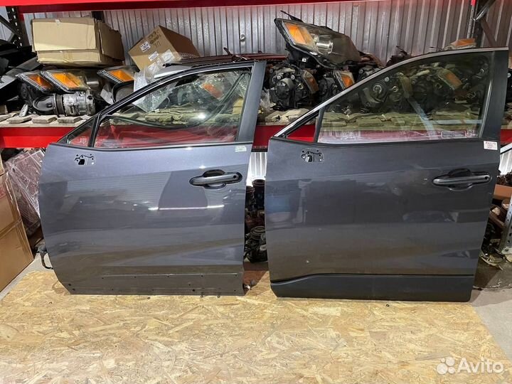 Передняя левая дверь Тойота Рав 4 50 кузов