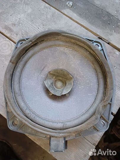 Автомобильные колонки на Митцубиси Лансер 9