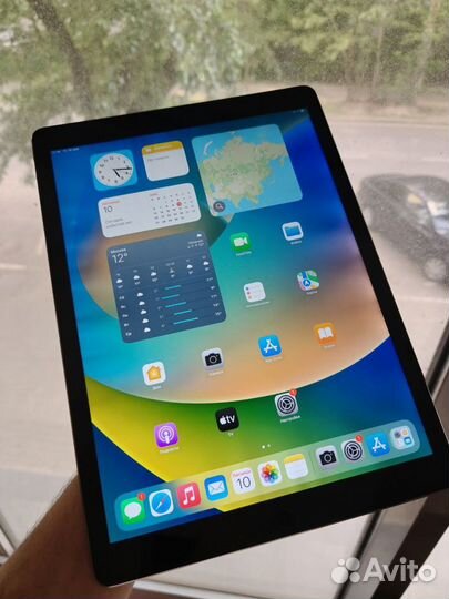 iPad Pro 12.9 128GB + Sim (2015)