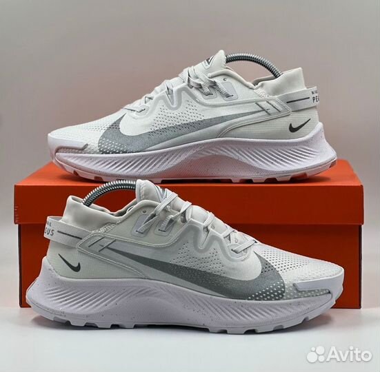 Белые кроссовки Nike Pegasus Trail 2