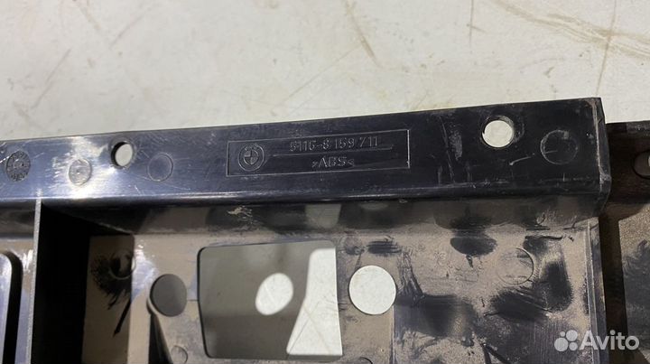 Обшивка салона правая BMW 5 E39