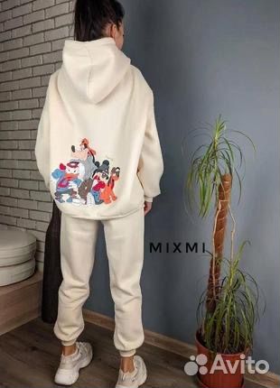 Теплый женский спортивный костюм на флисе