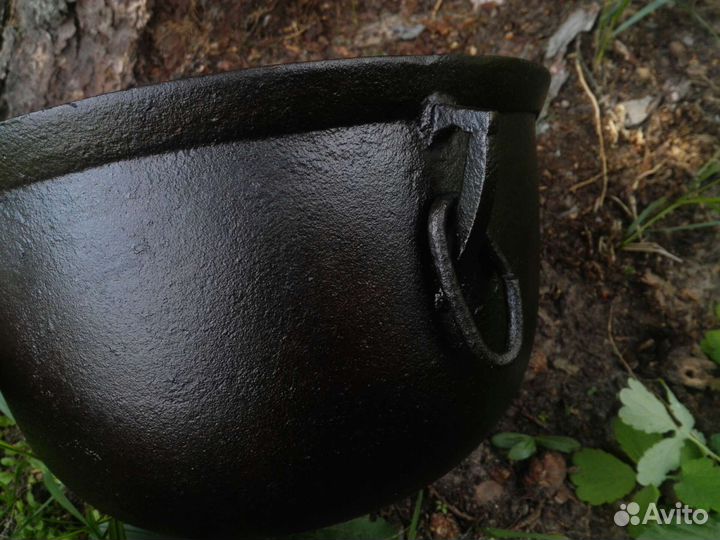 Котелок, казан, чугунный, старинный