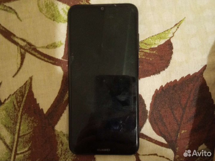 Телефон Huawei Y6s