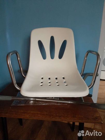 Сиденье для ванны поворотное