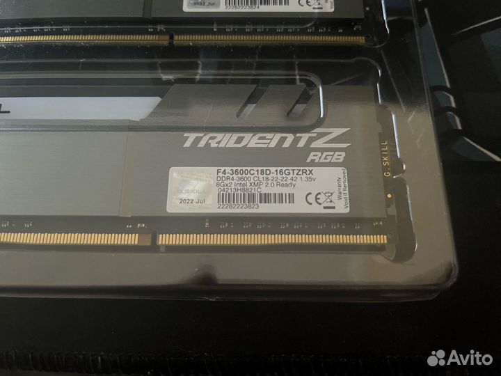 Оперативная память DDR4 16Gb G.Skill trident Z RGB