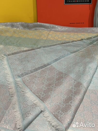 Шаль платок с люрексом Gucci лазурно-голубая