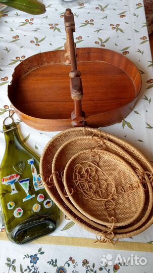 Мелочи для кухни, миски, сита для муки, крышки