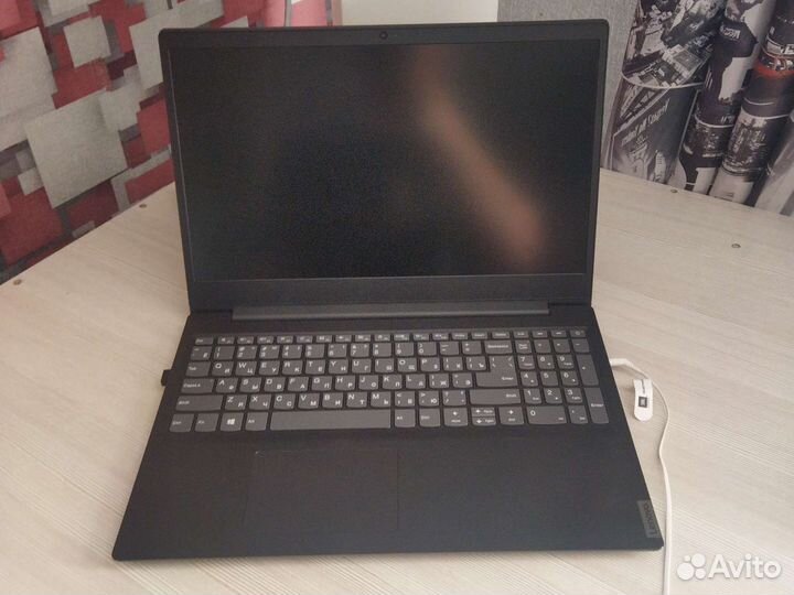 Ноутбук lenovo