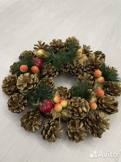 Рождественский венок на дверь и стол для интерьера