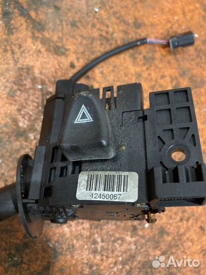 Переключатель подрулевой Chevrolet Trail Blazer 1