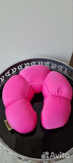 Подушка для путешествий детская