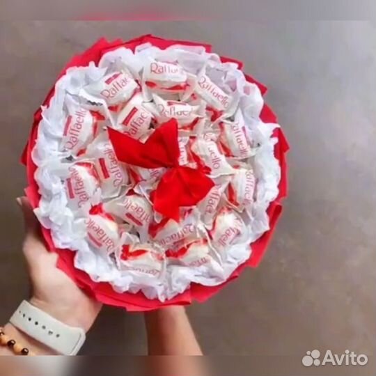 Букет из конфет. Сладкий подарок