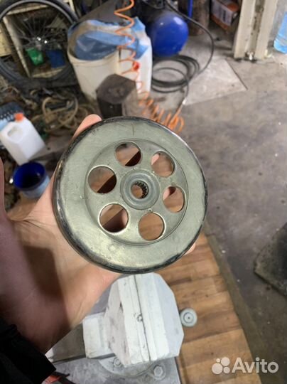 Вариатор,сцепление,колокол,шайба