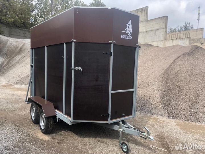 Коневоз двухместный