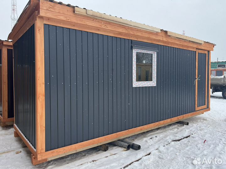 Бытовка с пвх окном 6м