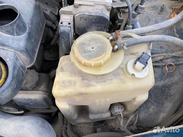 Бачок омывателя Mercedes W210