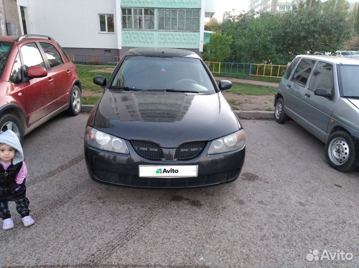 Nissan Almera 1.5 МТ, 2004, 250 000 км