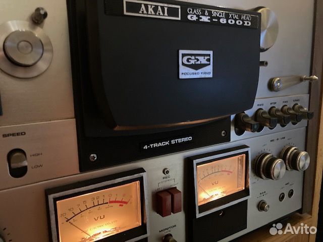 Катушечный магнитофон Akai GX-600d